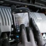 Article image of: Rimses6 Mobile & Safety, hand in hand