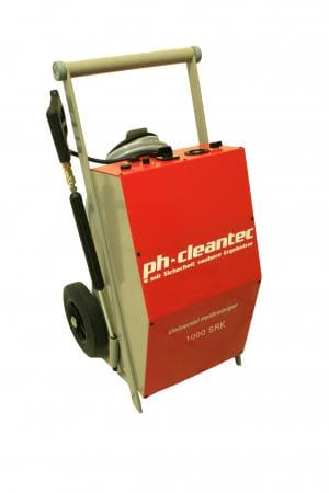 Article image of: PH Cleantec stelde nieuw compact toestel voor machinereiniging voor op EMO,