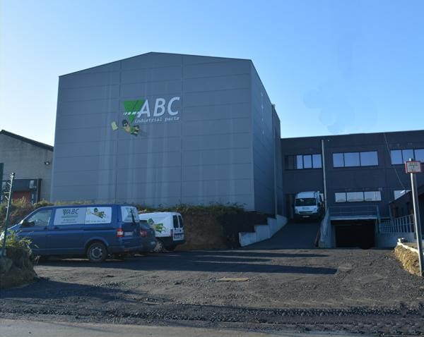 Article image of: ABC Industrial Parts huldigt Uniek repair labo in België in