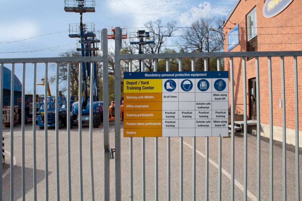 Article image of: Brady ToughBoard signs: Emphasize safety in a big way