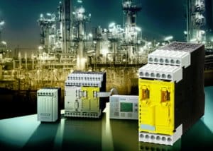 Article image of: Motormanagementrelais met geïntegreerde veiligheidsfuncties