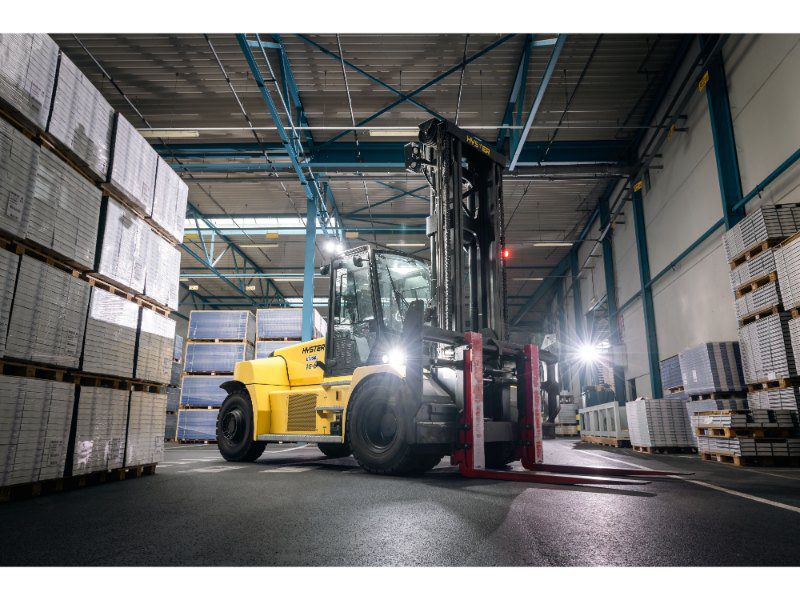 Heftrucks elektrificeren is een ingrijpende exercitie, waarbij bijna 80% van de digitale communicatie wijzigt, omdat elektrische trucks meer systeemmeldingen produceren dan dieseltrucks.
