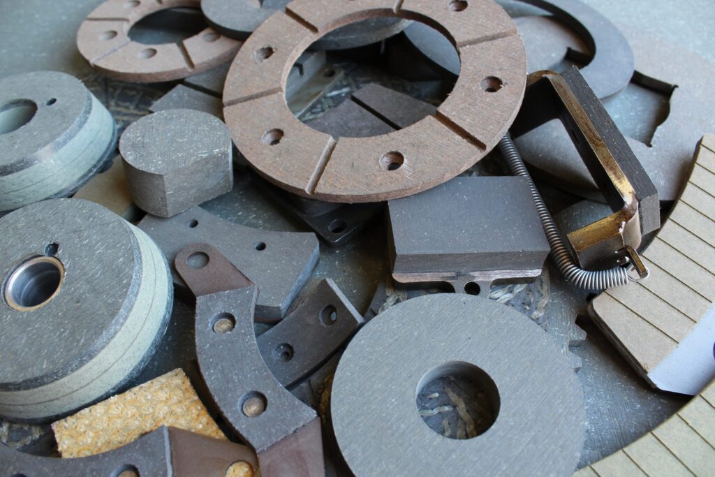 Article image of: Wat is frictiemateriaal en waarom is het zo belangrijk?